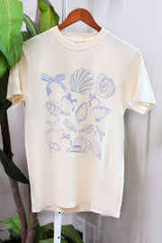 Bows & Seashells Graphic T-Shirt - Ivory