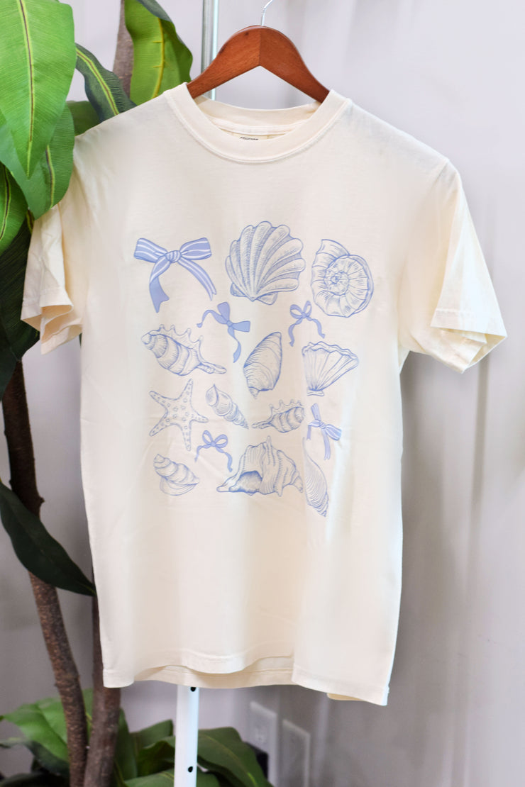 Bows & Seashells Graphic T-Shirt - Ivory