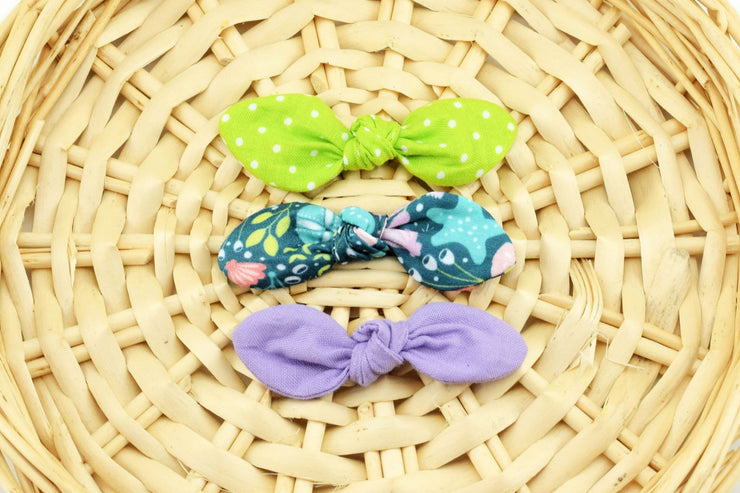 Under the Sea Print Knot Hair Bows ~ Baby Hair Bows~ Dog Hair Accessories ~ Dog Hair Clip ~ Baby Hair Accessories ~ Sandy Paws Collar Co®